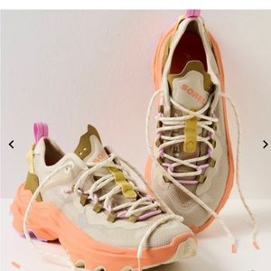 Free People Movement x Sorel Breakthru Tech Lace Womens Sneaker Size 8